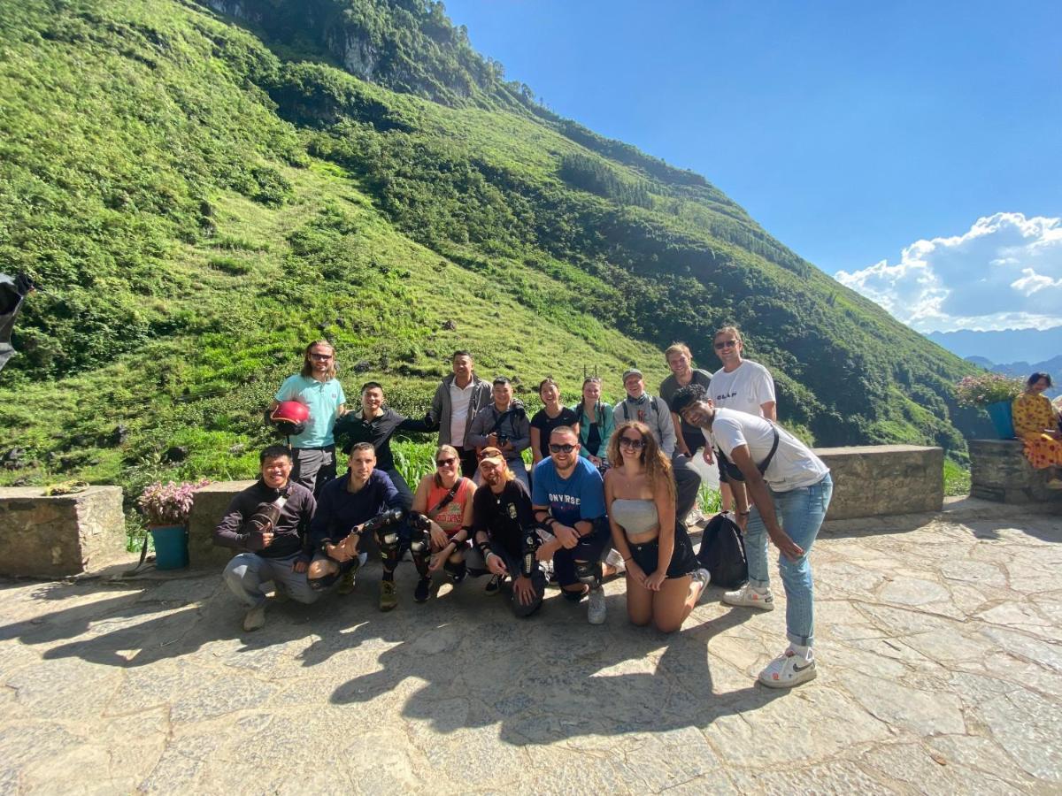 Ha Giang Loop Hostel & Tours Exterior photo